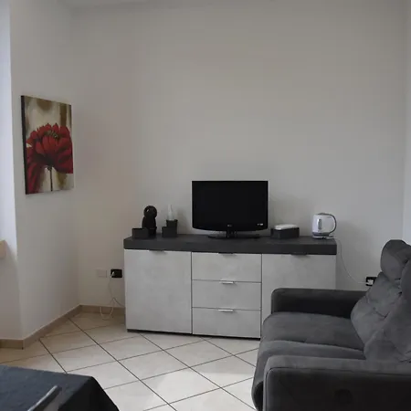 Apartment House