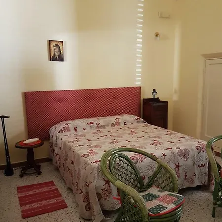 Central House * Gallipoli